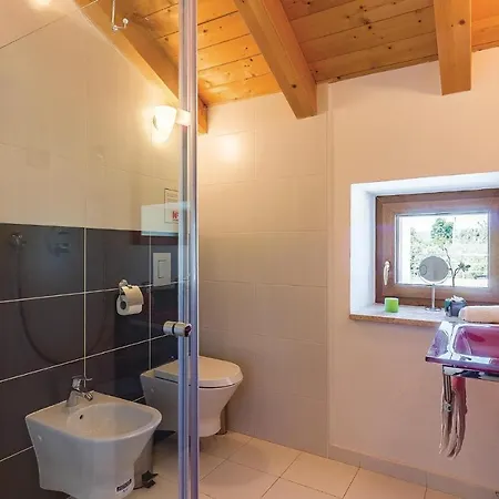 Awesome In With House Sea View Дом отдыха