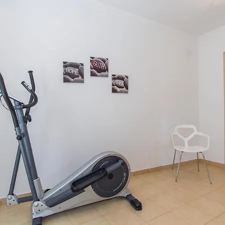 Awesome Home In Rakalj With House Sea View Holiday home